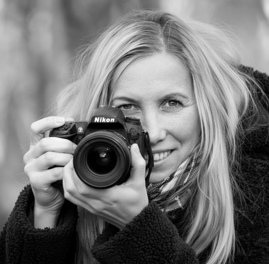 Gosia Piekutowska - photographer portrait